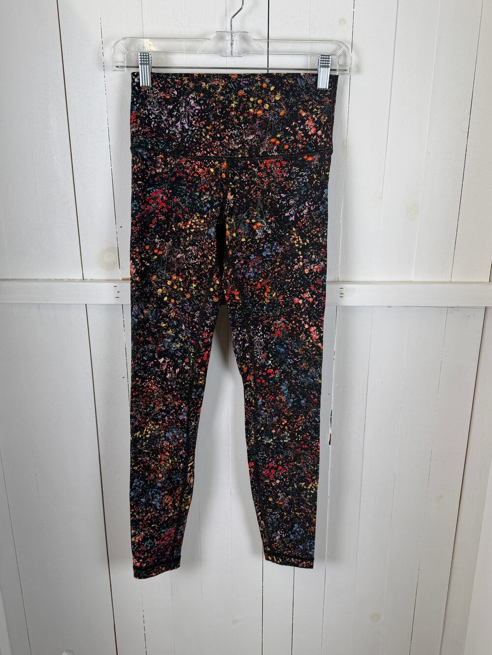 Lululemon Black Multicolor Ankle Leggings Size 6